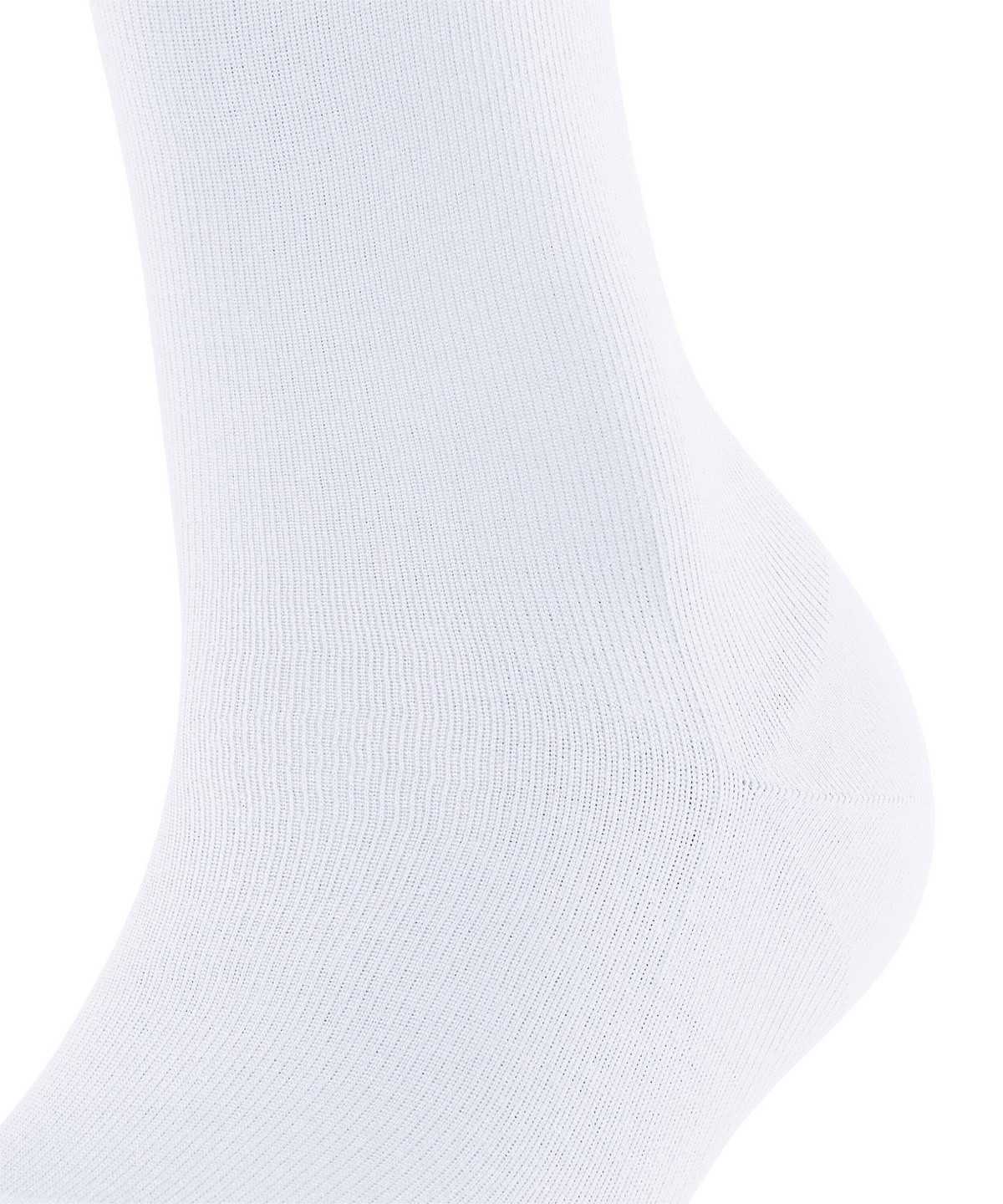 Falke Energizer Knee-high Socks Zokni Női Fehér | ZSWR-05961