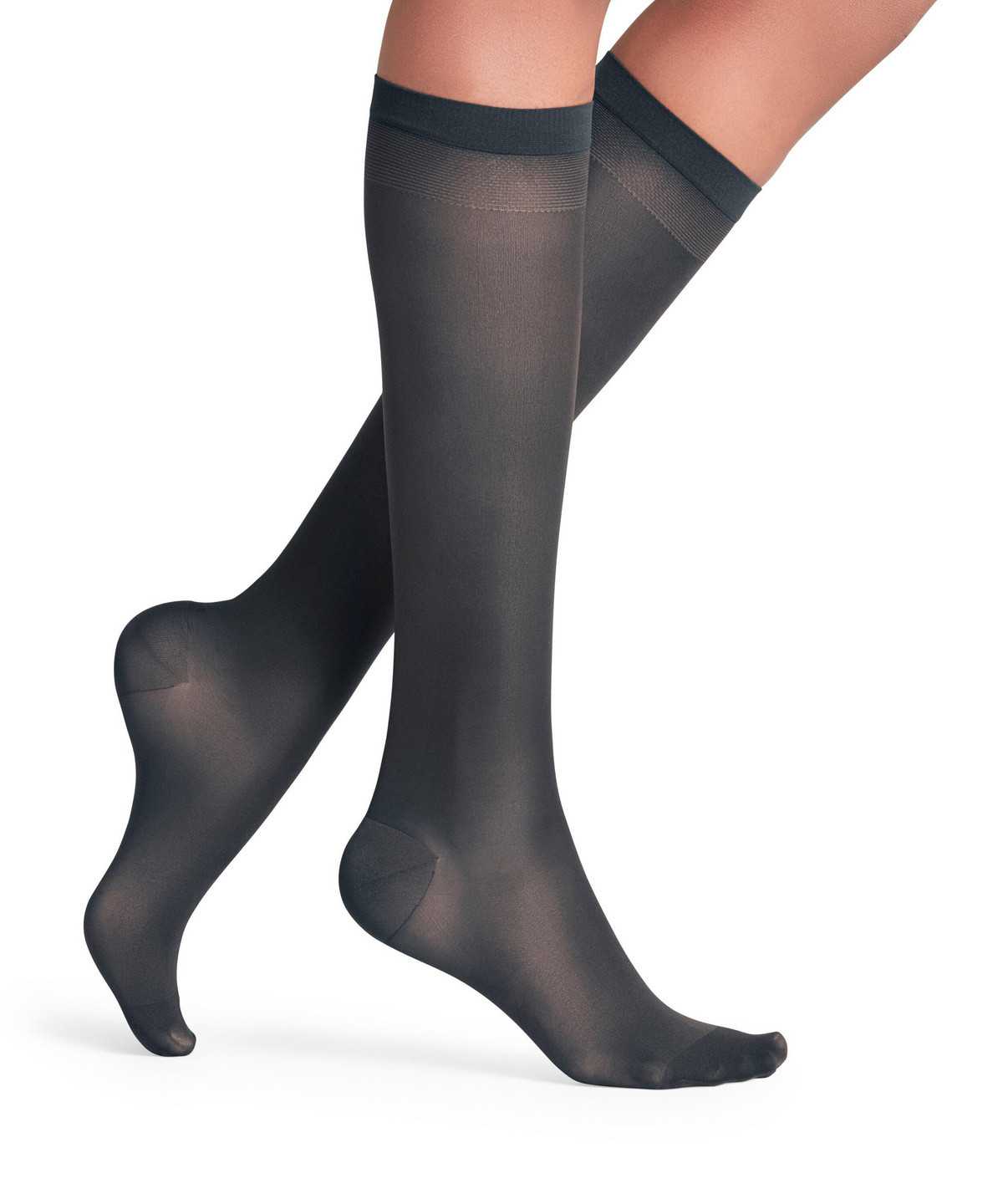 Falke Vitalize 20 DEN Knee-high Socks Zokni Női Szürke | HTJP-06739